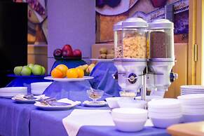 Pacific Hotel Fortino