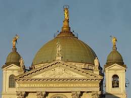 Pacific Hotel Fortino