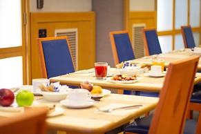 Pacific Hotel Fortino