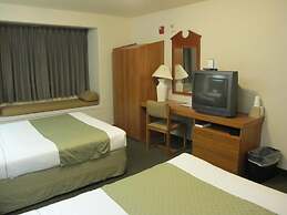 Microtel Inn & Suites by Wyndham Eagle River/Anchorage Area