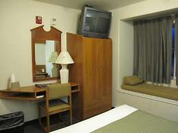 Microtel Inn & Suites by Wyndham Eagle River/Anchorage Area