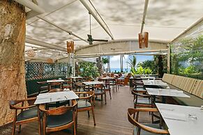 Peppers Beach Club and Spa - Palm Cove