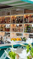 Hôtel La Tartane Saint -Tropez