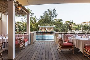 Hôtel La Tartane Saint -Tropez