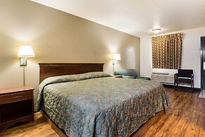 Econo Lodge Bartlesville Hwy 75