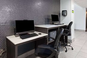 La Quinta Inn & Suites by Wyndham Meridian