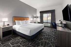 La Quinta Inn & Suites by Wyndham Meridian