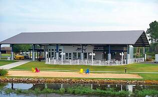 Lake Blackshear Resort & Golf Club