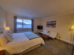 The Four Seasons Hotel