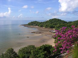 Hinsuay Namsai Resort Hotel