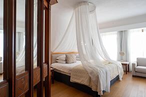 Coral Beach Hotel and Resort