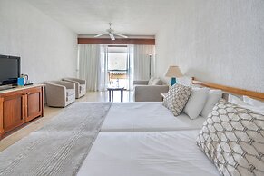 Coral Beach Hotel and Resort