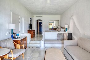 Coral Beach Hotel and Resort