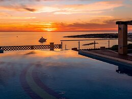 Coral Beach Hotel and Resort