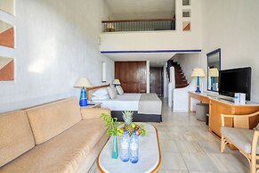 Coral Beach Hotel and Resort