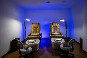 Coral Beach Hotel and Resort