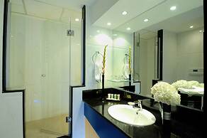 The Juffair Grand Hotel