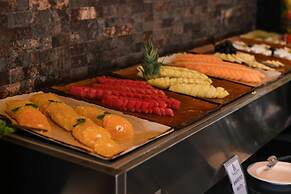 The Juffair Grand Hotel