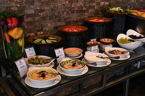 The Juffair Grand Hotel