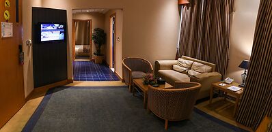 The Juffair Grand Hotel