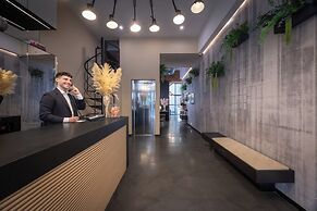 Globus Urban Hotel