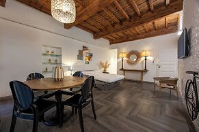 Globus Urban Hotel