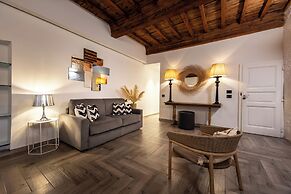 Globus Urban Hotel