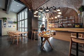 Globus Urban Hotel