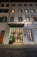 Globus Urban Hotel