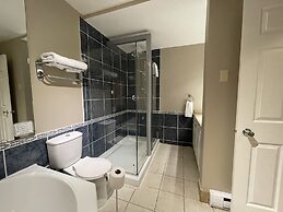 Super 8 by Wyndham Gananoque/Country Squire Resort
