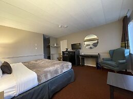 Super 8 by Wyndham Gananoque/Country Squire Resort