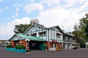 Super 8 by Wyndham Gananoque/Country Squire Resort