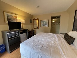 Super 8 by Wyndham Gananoque/Country Squire Resort