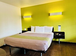 Fisherman's Cove Inn