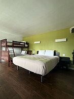 Fisherman's Cove Inn