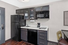 Candlewood Suites Appleton by IHG