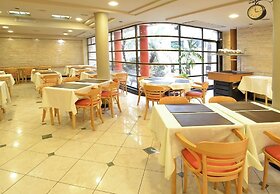 Sarmiento Palace Hotel