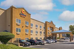 Comfort Suites Victorville-Hesperia