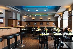 Hotel Deutsches Theater Downtown