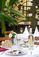 Hotel Deutsches Theater Downtown