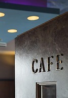 Hotel Deutsches Theater Downtown