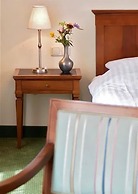 Hotel Deutsches Theater Downtown