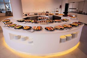 Royal Tulip Taj Sultan