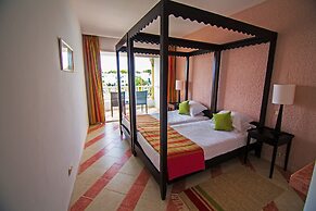 Royal Tulip Taj Sultan