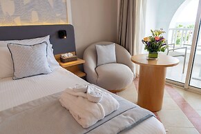 Royal Tulip Taj Sultan