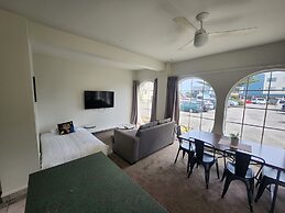 U Studios Paraparaumu Beach