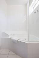 U Studios Paraparaumu Beach