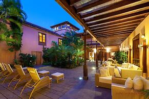 Hotel LIVVO La Quinta Roja