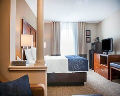 Comfort Suites West Warwick - Providence