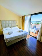 Yachting Hotel Mistral